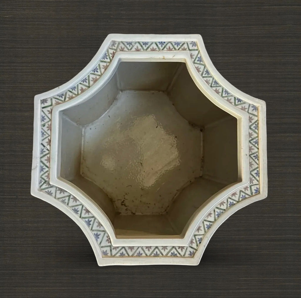 Yongzheng Period (1722-1735) Porcelain Jardiniere, With Fine Enameling