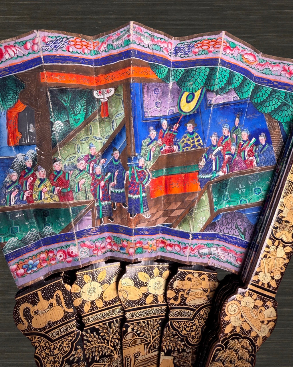 Stunning 19th Century 1,000 Faces Chinese Export Hand Fan, with lacquer supports.
