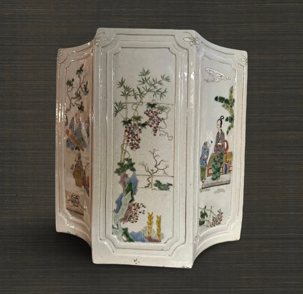 Yongzheng Period (1722-1735) Porcelain Jardiniere, With Fine Enameling