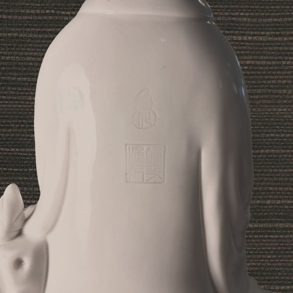 Dehua (Blanc de Chine) Guanyin
