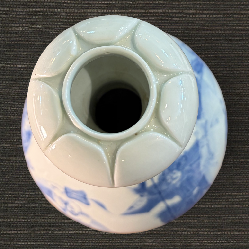 Garlic-Mouthed Vase