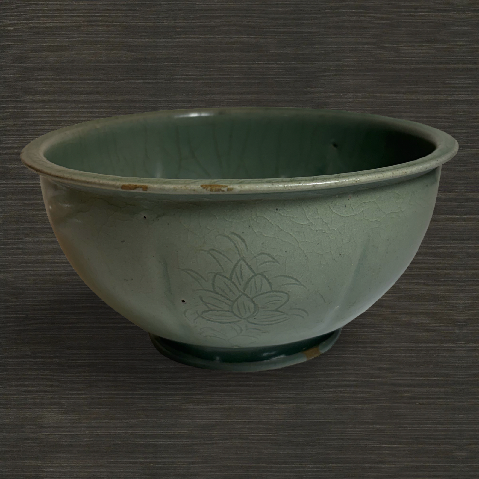 17th Century Korean Celadon bowl