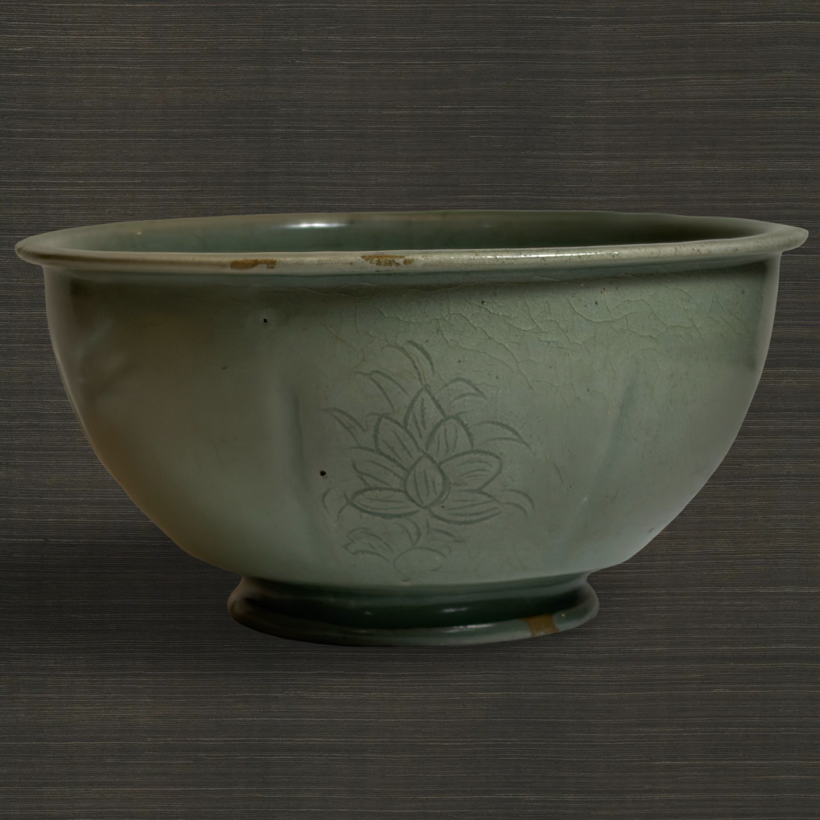 17th Century Korean Celadon bowl