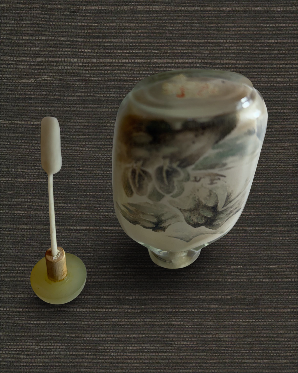 Chinese Inside-Painted Snuff Bottle