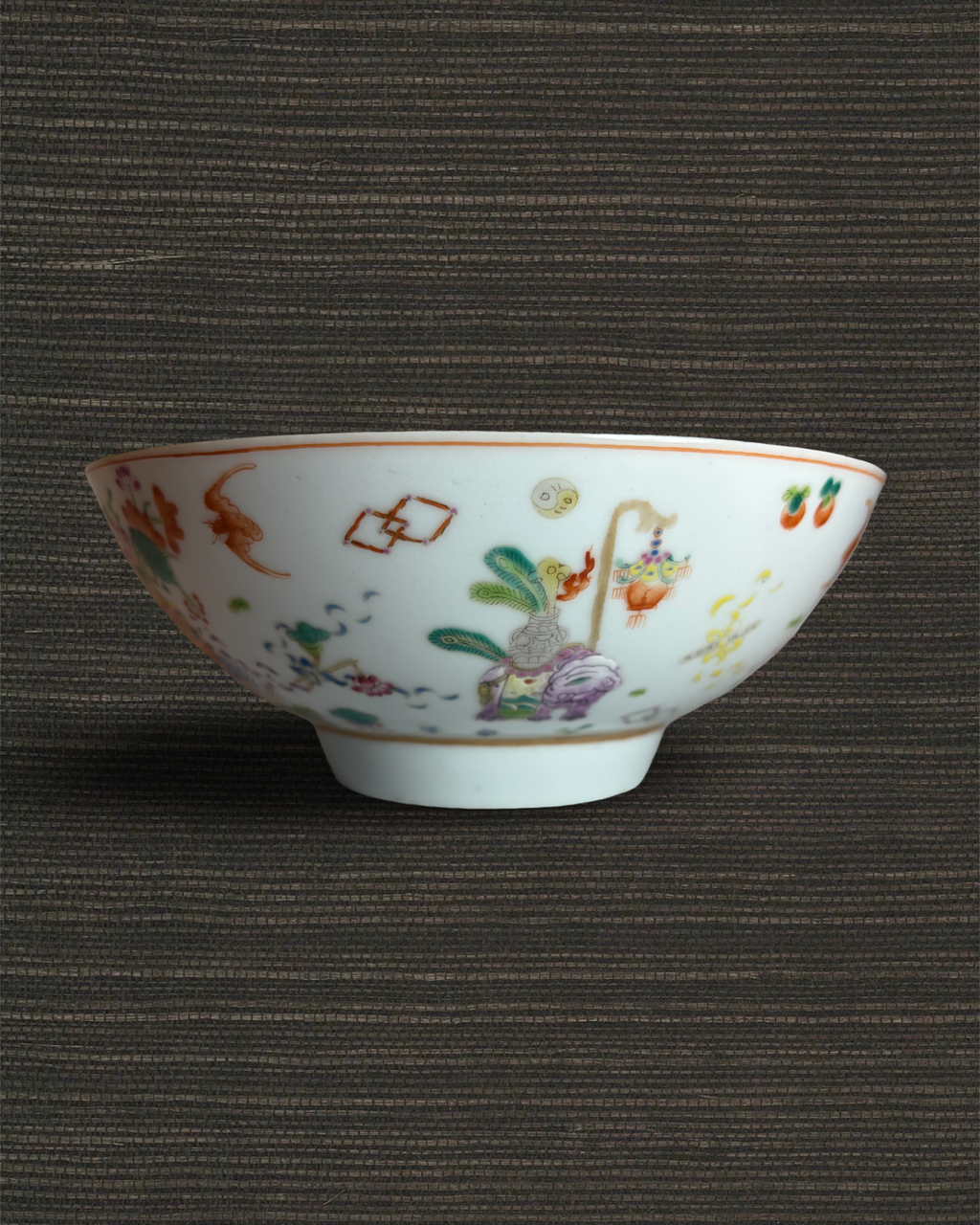 Chinese Qing Dynasty Bowl with Aubergine Elephant